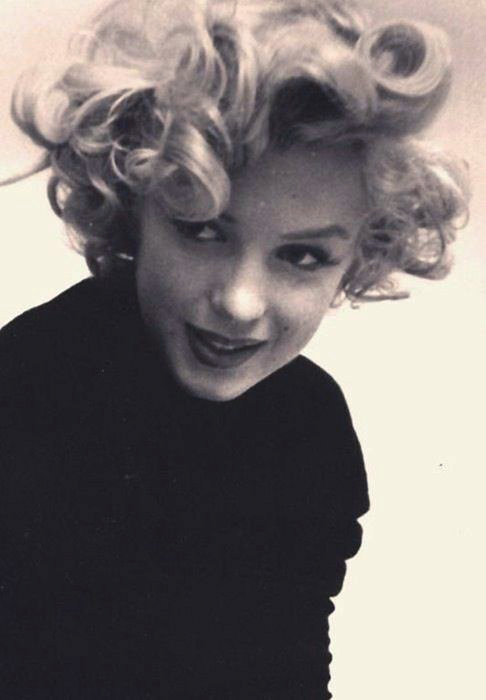 Marilyn Chris Net Worth