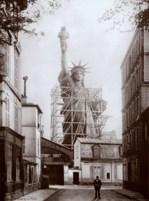 Statue de la Liberté. Paris